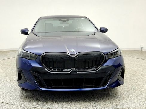 Used 2024 BMW 530i w/ M Sport Package RWD image 2