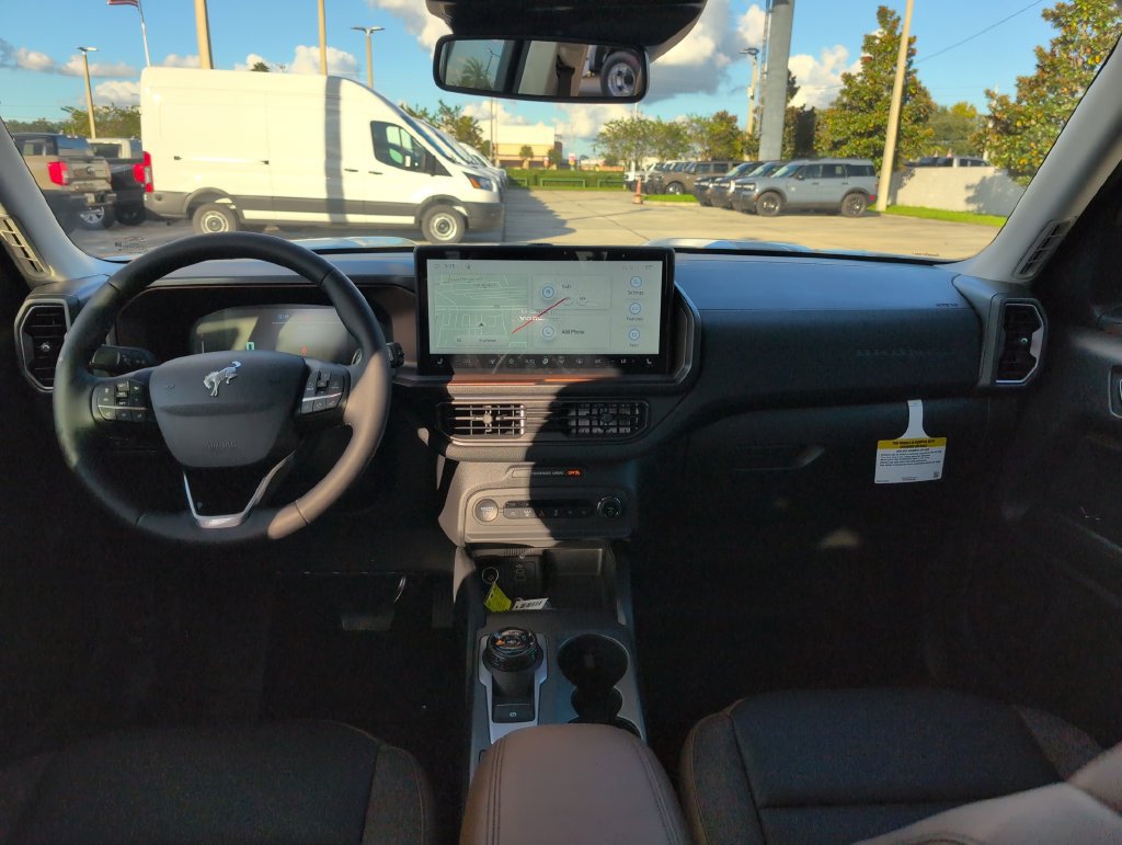 New 2026 Ford Bronco Sport Outer Banks w/ Outer Banks Tech Package+ AWD/4WD image 8