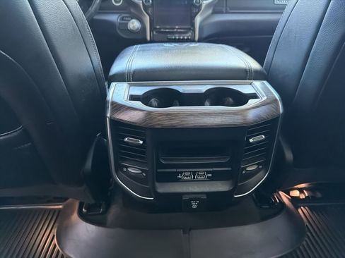 Used 2019 RAM 1500 Laramie image 25