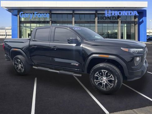 Used 2024 GMC Canyon AT4 image 1