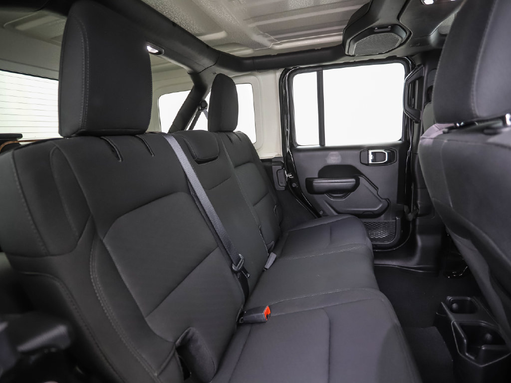 Used 2021 Jeep Wrangler Unlimited Sport AWD/4WD image 26