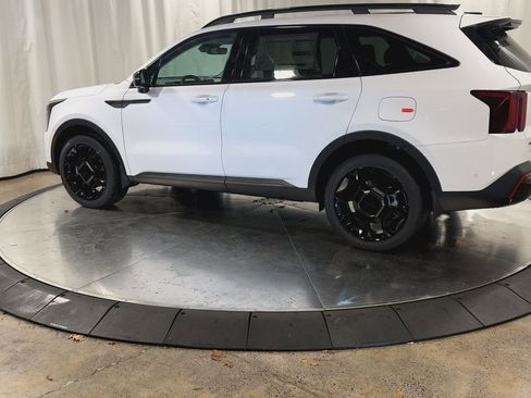 New 2026 Kia Sorento SX image 6