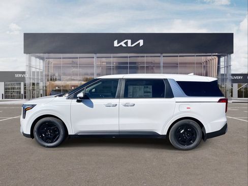 New 2026 Kia Carnival image 5