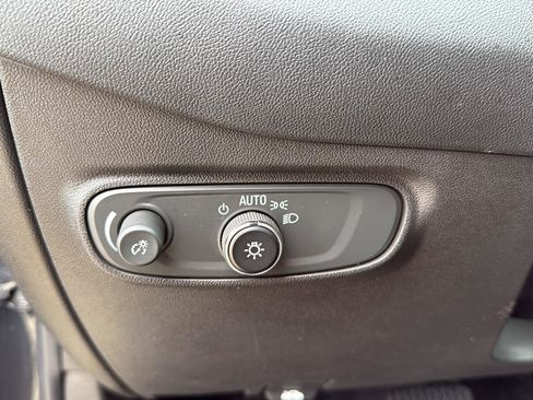 Used 2023 Chevrolet Equinox RS image 13