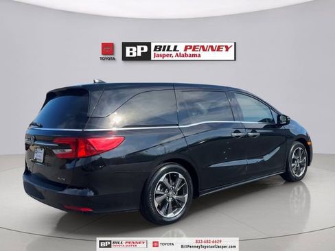 Used 2023 Honda Odyssey Elite image 5
