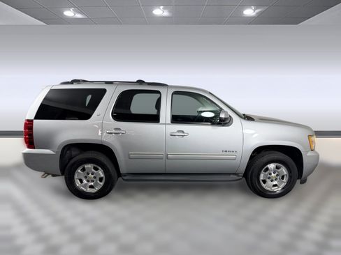 Used 2013 Chevrolet Tahoe LT RWD image 8
