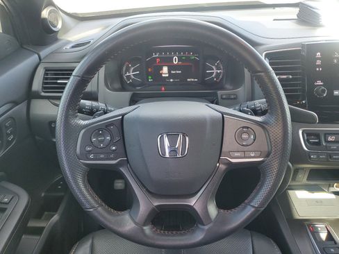 Used 2023 Honda Passport TrailSport image 25