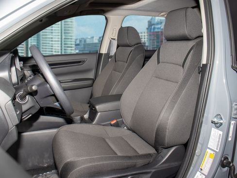 Certified 2025 Honda CR-V EX image 17