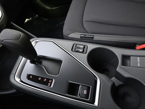 Certified 2025 Subaru Crosstrek 2.0i Premium image 29