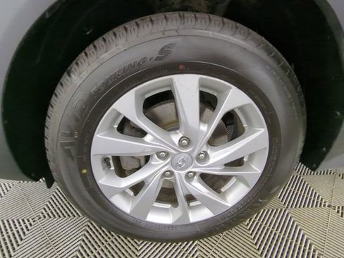 Used 2019 Hyundai Tucson Value image 17
