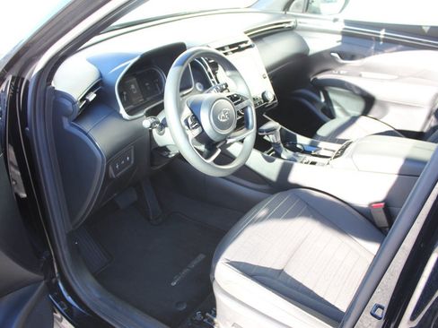 Used 2022 Hyundai Santa Cruz SEL image 6