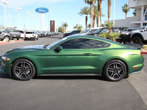 Certified 2022 Ford Mustang Coupe w/ Equipment Group 101A RWD image 4