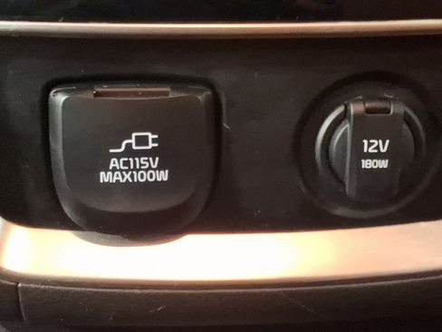 Used 2024 Kia Carnival SX image 13