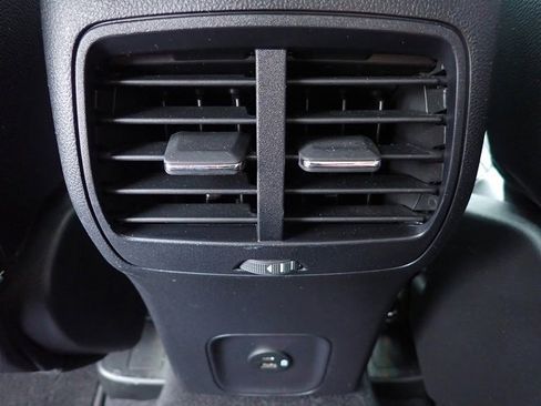 Certified 2022 Ford Escape SEL image 19