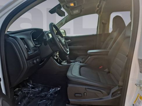 Used 2022 GMC Canyon AT4 w/ Trailering Package AWD/4WD image 10