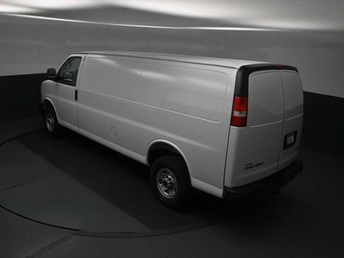New 2026 GMC Savana 3500 Extended w/ Driver Convenience Package RWD image 12