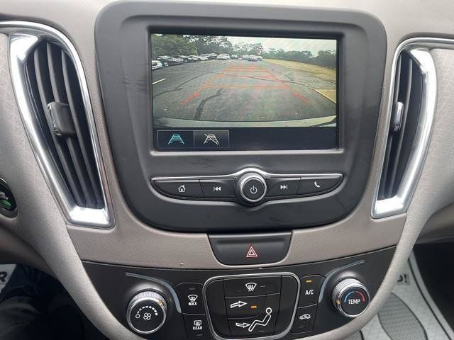 Used 2016 Chevrolet Malibu LT FWD image 21