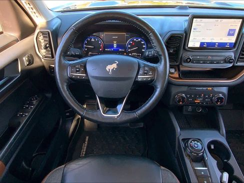 Used 2023 Ford Bronco Sport Outer Banks image 6