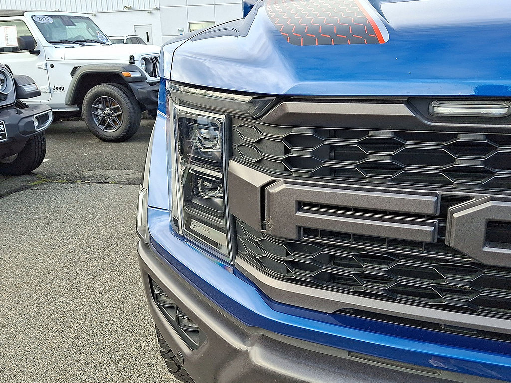 Used 2022 Ford F150 Raptor w/ Equipment Group 801A High AWD/4WD image 28