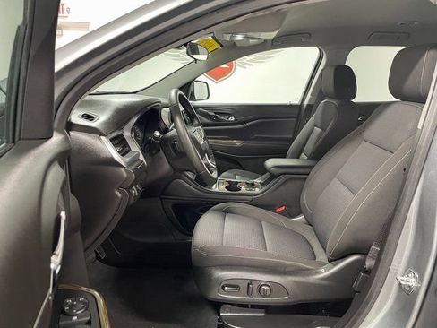 Used 2023 GMC Acadia SLE w/ Driver Convenience Package AWD/4WD image 11