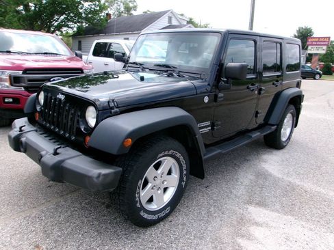 Used 2011 Jeep Wrangler Unlimited Sport AWD/4WD image 1