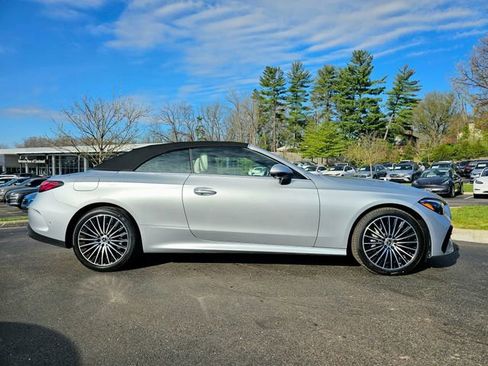 New 2026 Mercedes-Benz CLE 300 4MATIC Cabriolet image 9