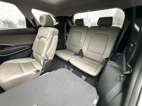 Used 2014 Hyundai Santa Fe Limited w/ Ultimate Package 07 image 16