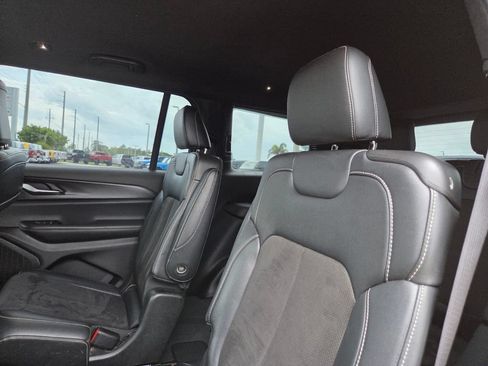 Used 2023 Jeep Grand Cherokee L Laredo RWD image 24