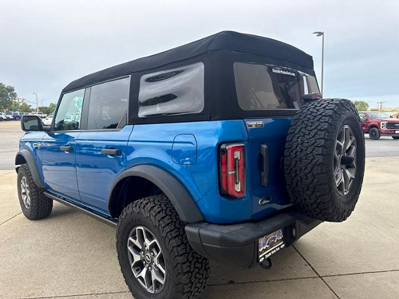 Used 2023 Ford Bronco Badlands AWD/4WD image 8