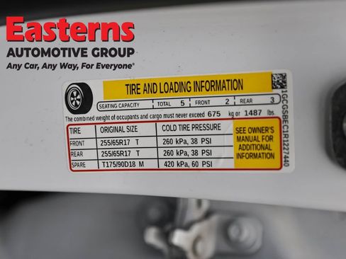 Used 2024 Chevrolet Colorado W/T RWD image 35