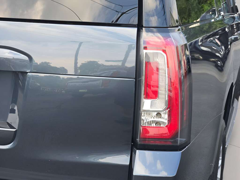 Certified 2019 GMC Yukon XL SLT w/ Open Road Package AWD/4WD image 19