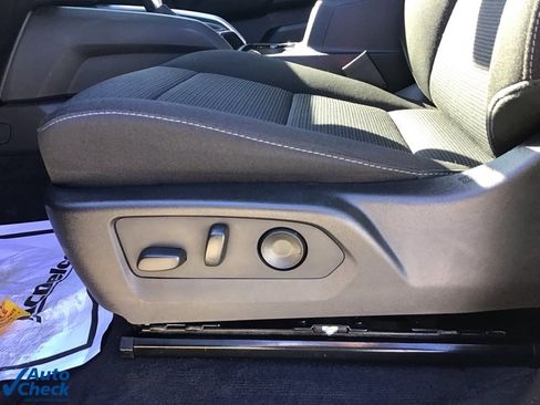 Used 2025 Chevrolet Colorado LT w/ Advanced Trailering Package image 26