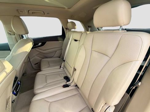 Used 2019 Audi Q7 3.0T Premium Plus w/ Premium Plus Package AWD/4WD image 20