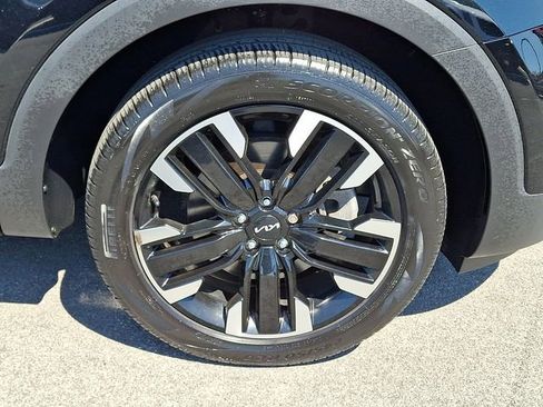 Used 2024 Kia Telluride SX FWD image 8