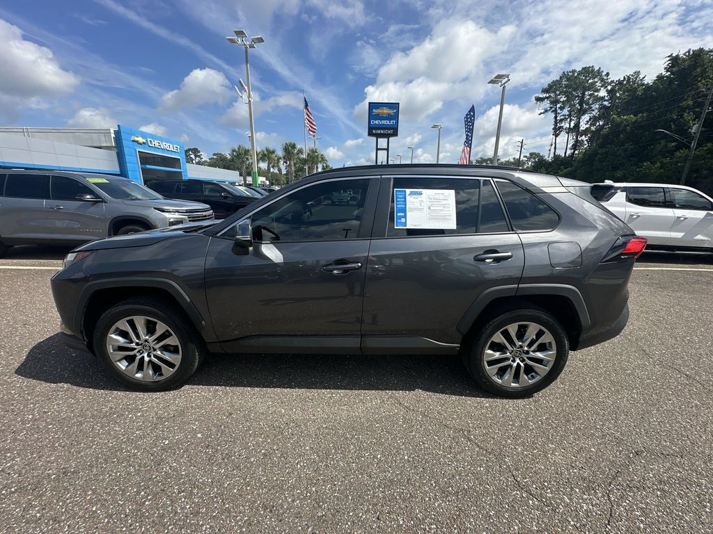 Used 2023 Toyota RAV4 XLE Premium FWD image 13