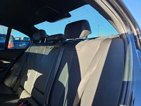 Used 2017 BMW 328d xDrive Sedan image 21