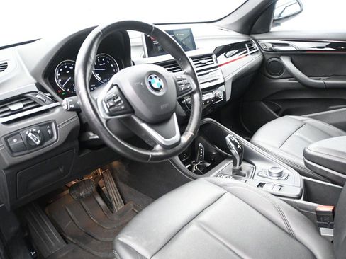 Used 2020 BMW X1 xDrive28i w/ Convenience Package AWD/4WD image 3