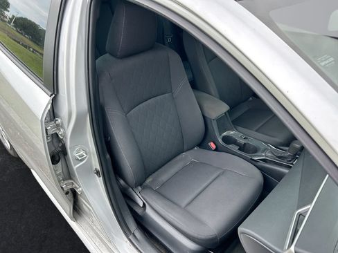 Used 2024 Toyota Corolla LE FWD image 30