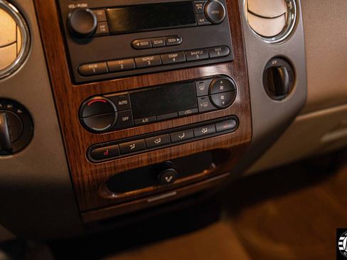 Used 2004 Ford F150 4x4 SuperCrew image 20