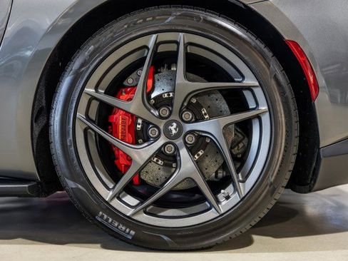 Used 2019 Ferrari 812 Superfast image 36