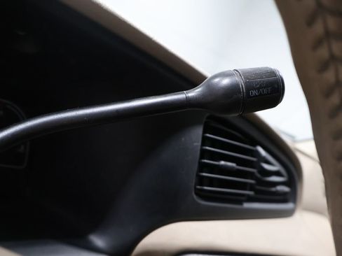 Used 2003 Ford Windstar Sport image 30