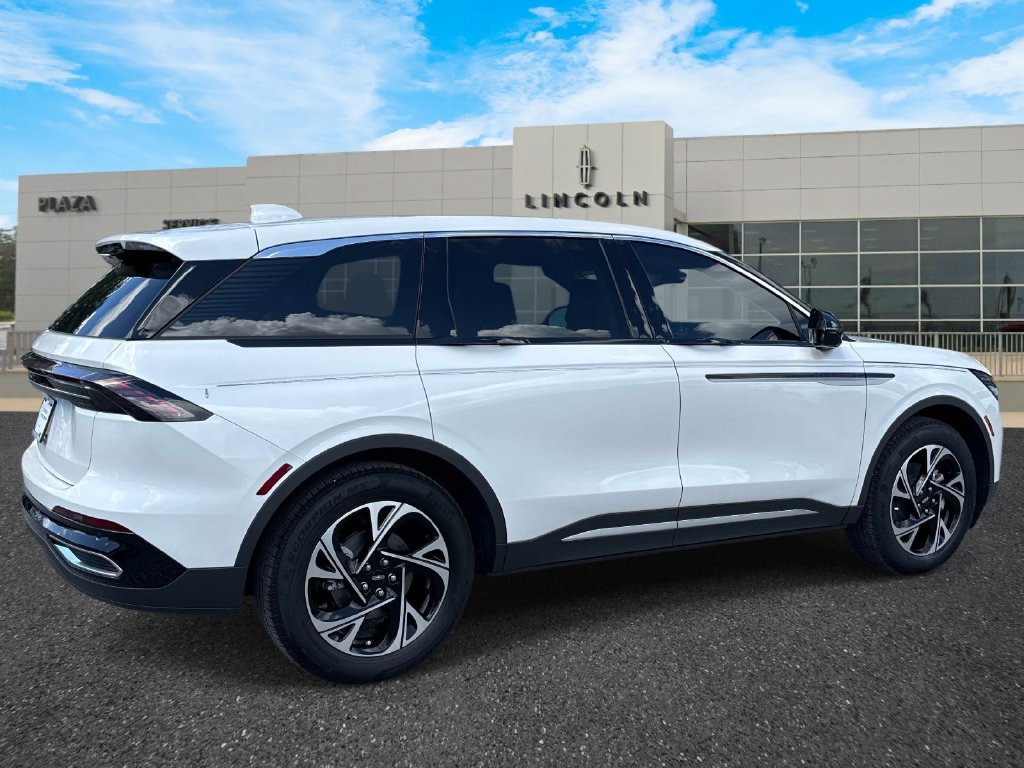 New 2026 Lincoln Nautilus Premier w/ Equipment Group 102A AWD/4WD image 3