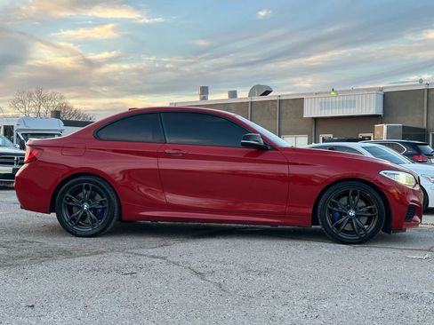 Used 2016 BMW M235i Coupe image 8