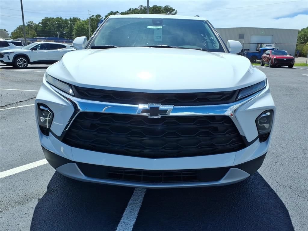 New 2026 Chevrolet Blazer LT w/ Convenience Package FWD image 9