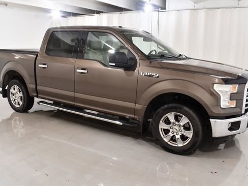 Used 2015 Ford F150 XLT w/ Equipment Group 301A Mid RWD image 5