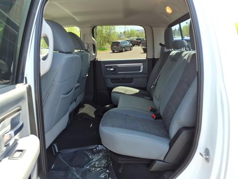 Used 2018 RAM 3500 Big Horn AWD/4WD image 15