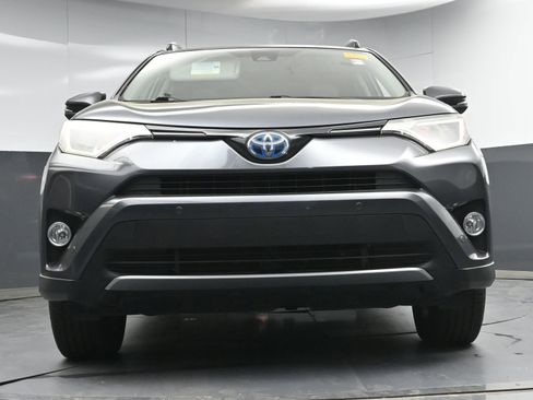 Used 2018 Toyota RAV4 XLE w/ Convenience Package image 23