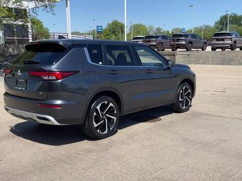 Used 2024 Mitsubishi Outlander SE FWD image 8