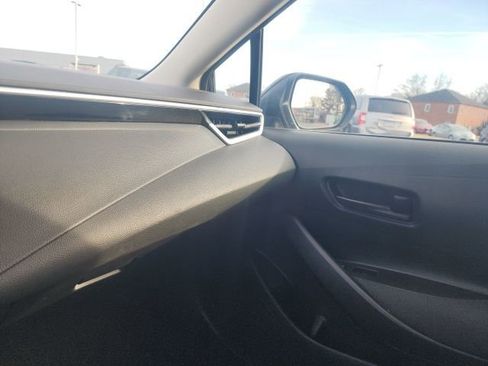 Used 2023 Toyota Corolla LE image 20