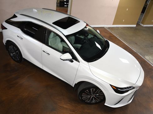 Used 2025 Lexus RX 350 Premium Plus w/ Convenience Package FWD image 73